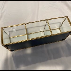 Mirror, glass and gold 3 square dish.